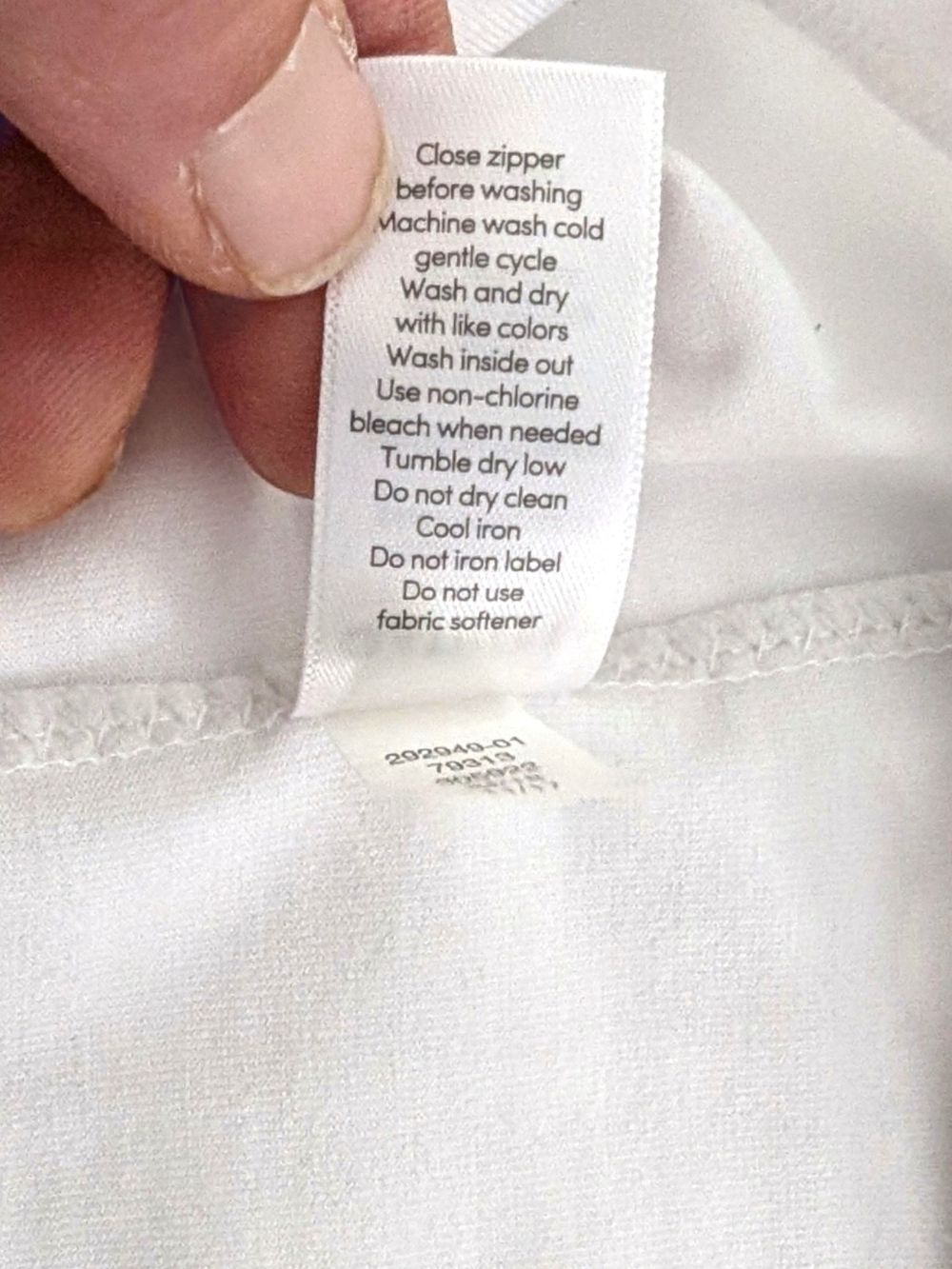 NWOT Athleta White Long-Sleeve Performance Tee With Roughing, Size Small - Picture 11 of 13
